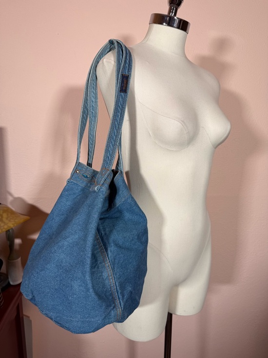 Vintage Handbags - Vintage 1980’s Denim Southwestern Studded Festival Bucket Tote Bag